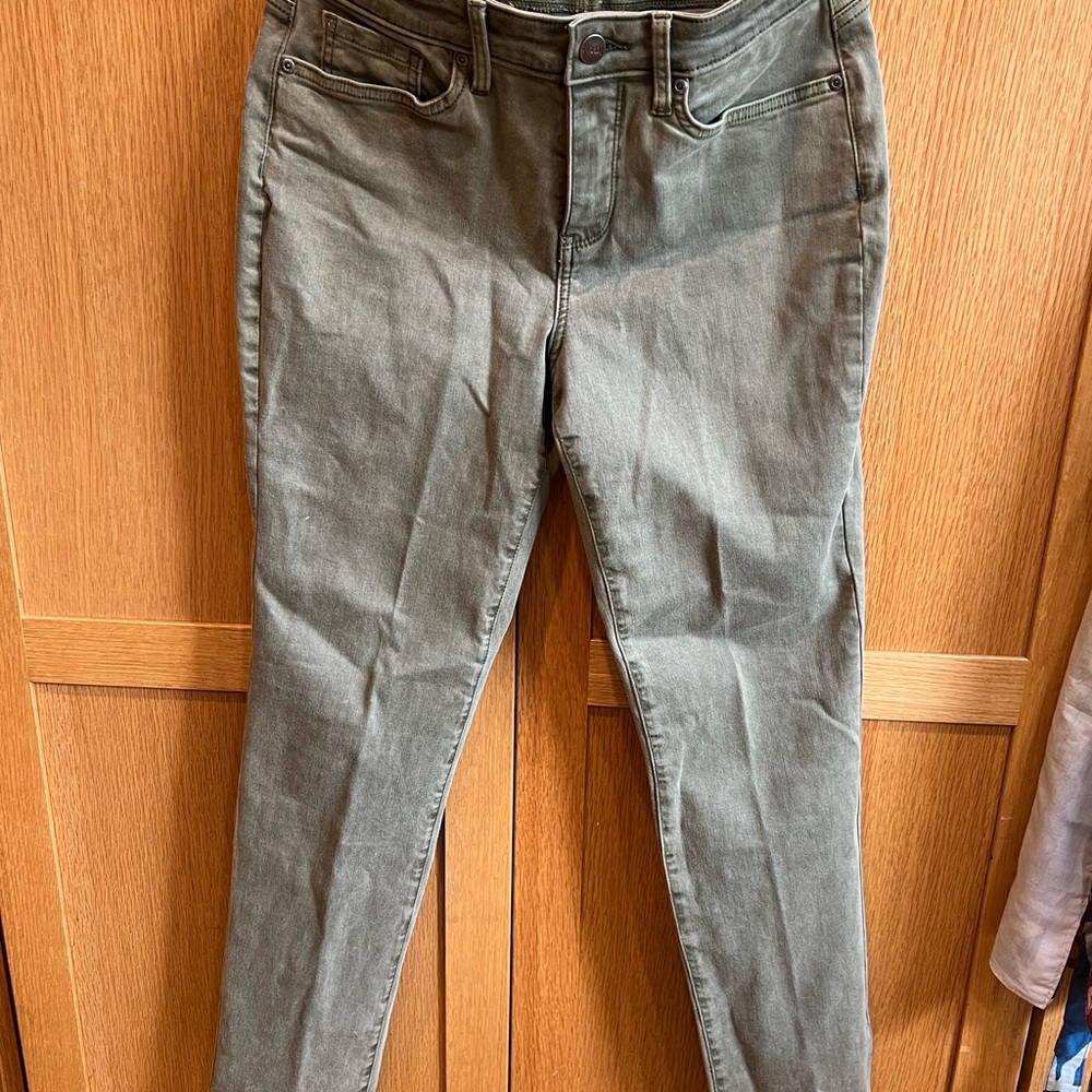 NYDJ Sherri Slim, Size 4